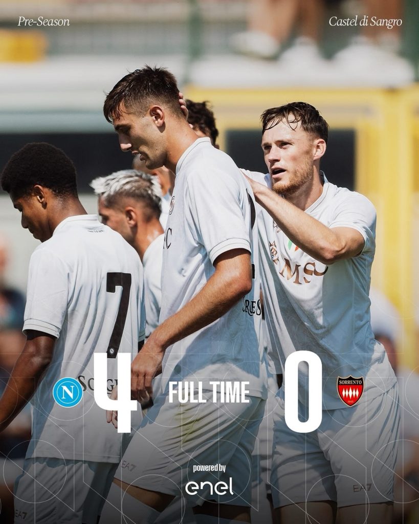 Napoli 4-0 Sorrento: azzurri convincenti
