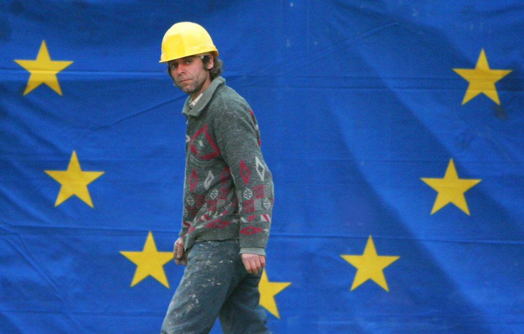 Il crepuscolo dell’ombrello: l’Europa di fronte al disimpegno americano