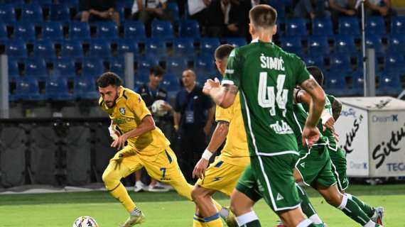 Serie B: vola il Frosinone, debutto amaro per l’Avellino!